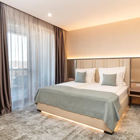 Atmosphere Balneo & 호텔 5*