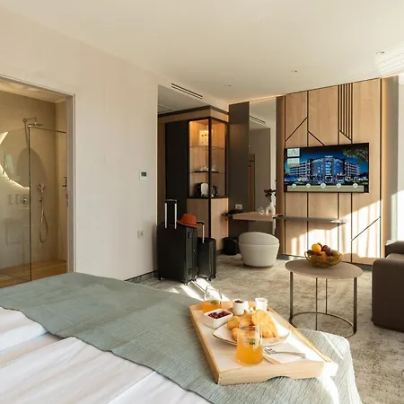 호텔 Atmosphere Balneo & 5*