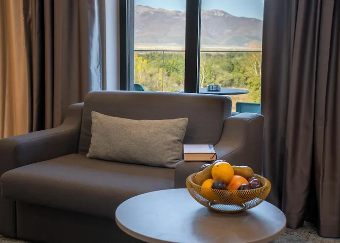 Atmosphere Balneo & מלון פאבל באניה