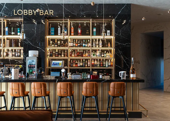 מלון Atmosphere Balneo & 5*